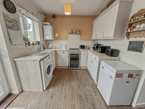 Photo 8- click for photo gallery